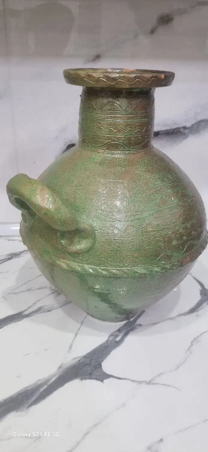 کوزه سفالی و آتشدان|کلکسیون اشیاء عتیقه|نسیمشهر, |دیوار