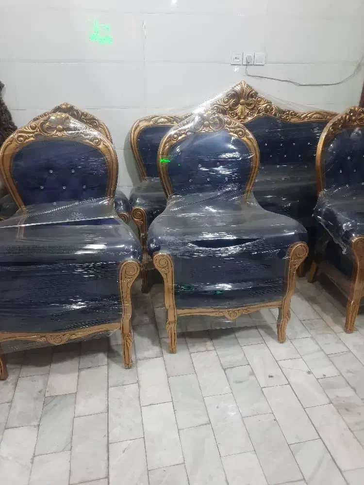 مبل۷نفره سورمه ای|مبلمان خانگی و میز عسلی|قم, انصارالحسین|دیوار