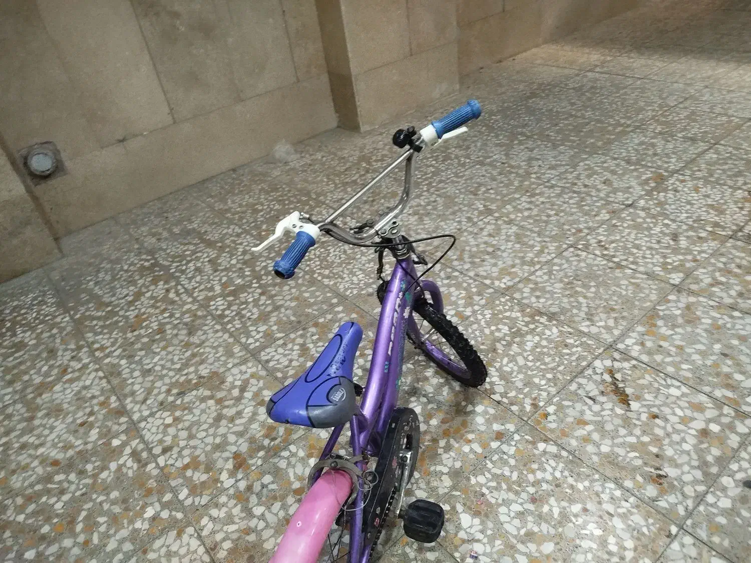 دوچرخه سایز ۱۶  ساده|دوچرخه، اسکیت، اسکوتر|قدس, شهرک فرزان|دیوار