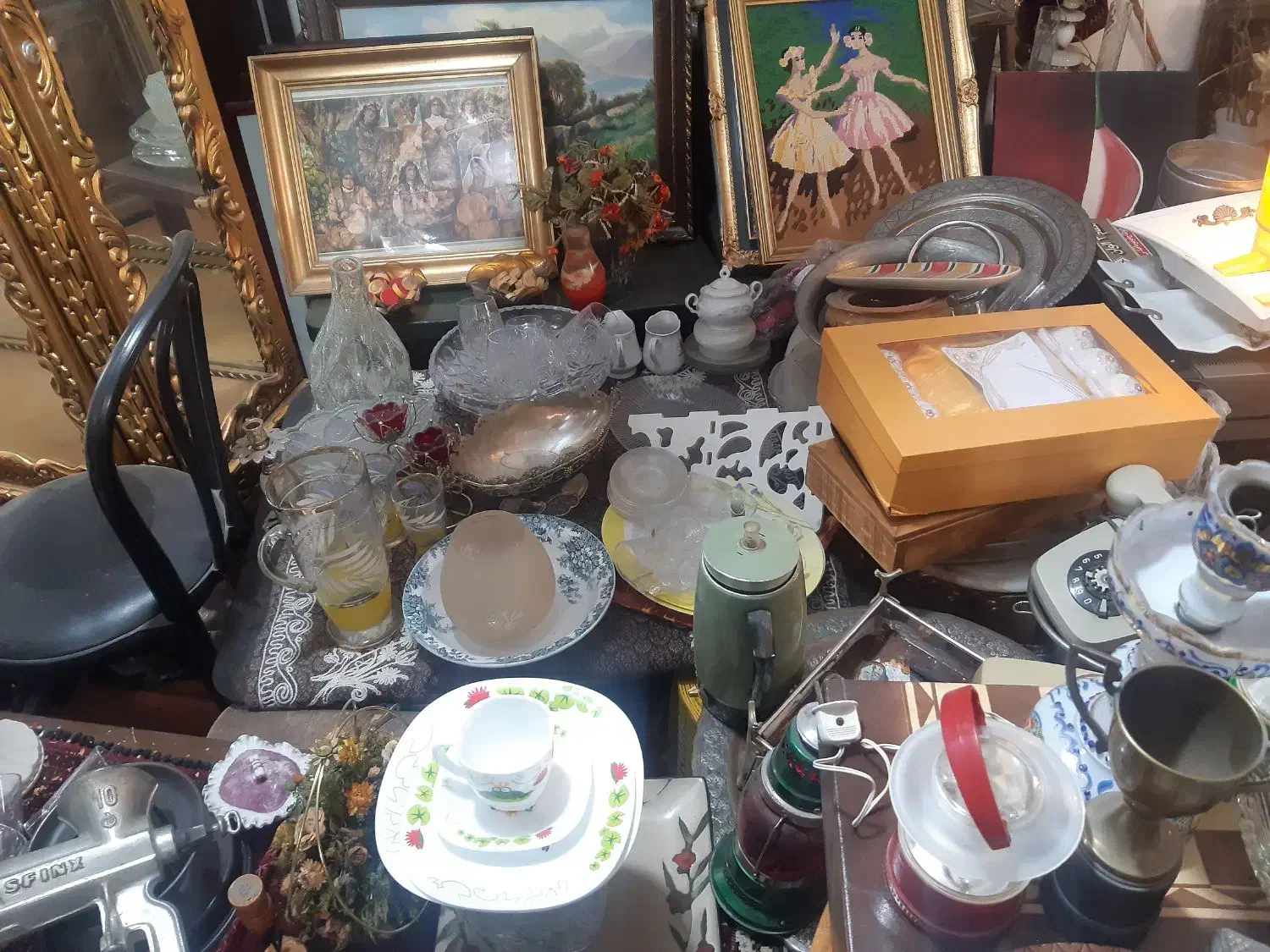 خورده ریز قدیمی آنتیک کلکسیونی|کلکسیون اشیاء عتیقه|تهران, سنائی|دیوار