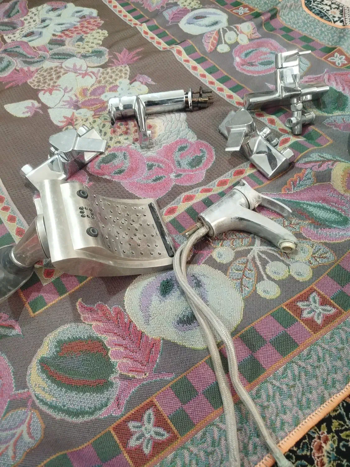 شیرآلات اهرمی جنس درجه یک|مصالح و تجهیزات ساختمان|قدس, شهرقدس|دیوار