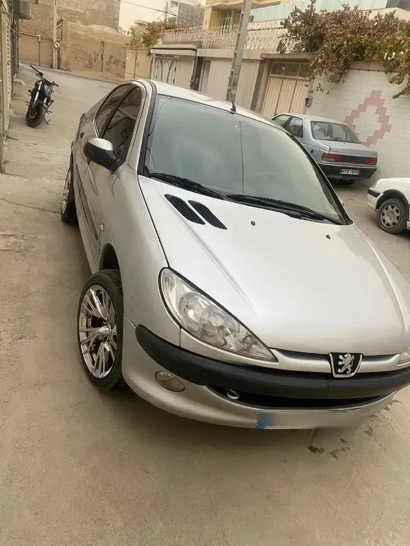 تیوفایو۲۰۶sd|خودرو سواری و وانت|نجف‌آباد, شریعتی|دیوار