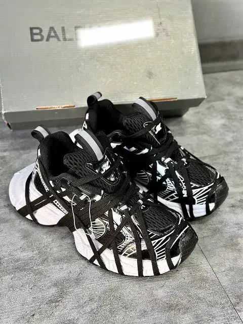 کتونی بالنسیاگا اسپایدر آکبند خفن|کیف، کفش، کمربند|قم, باجک سه|دیوار