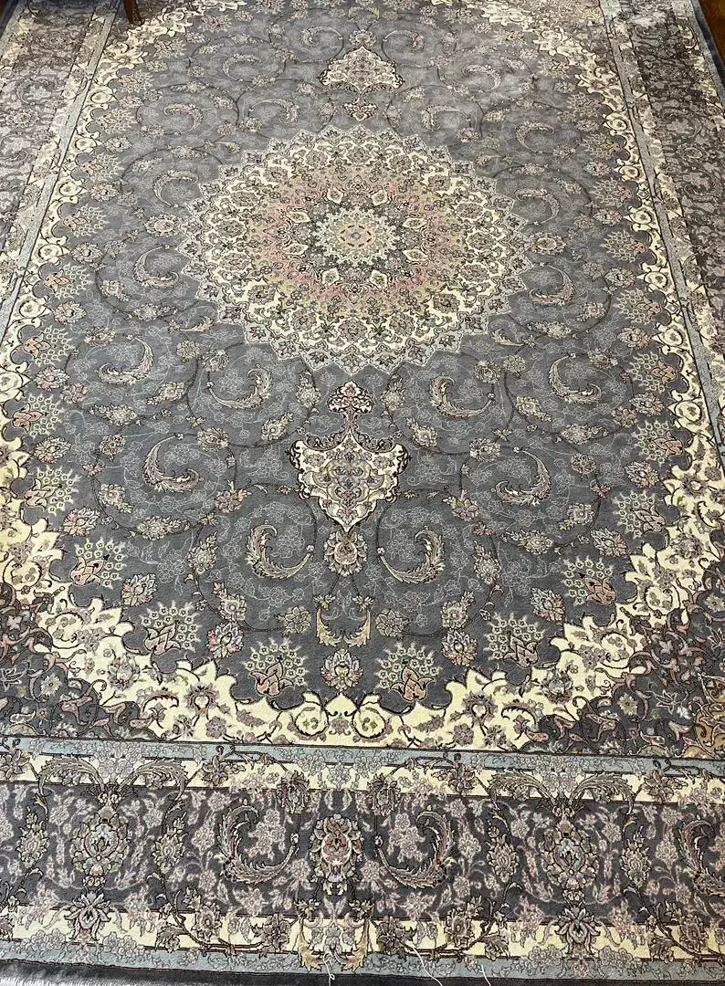 دو تخته فرش فرهی ۷۰۰ شانه|فرش|زنجان, |دیوار