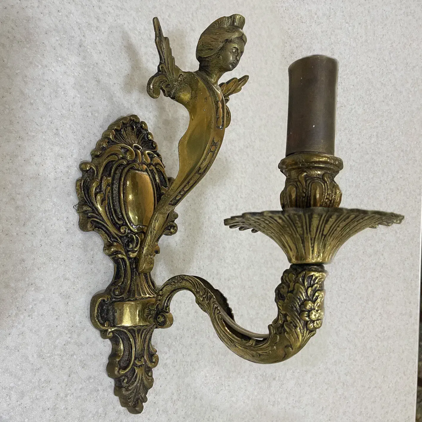 ست لوستر و دیوارکوب برنزی آنتیک ودو عدد لوسترسقفی|لوستر و چراغ آویز|تهران, تهرانویلا|دیوار