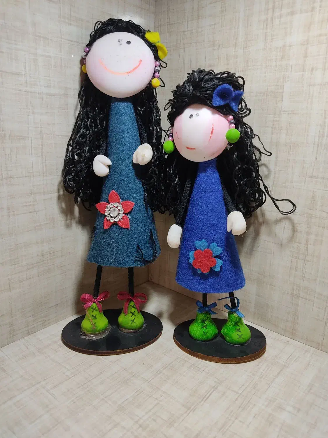 عروسک نمدی|مجسمه، تندیس، ماکت|سبزوار, عظیمیان|دیوار