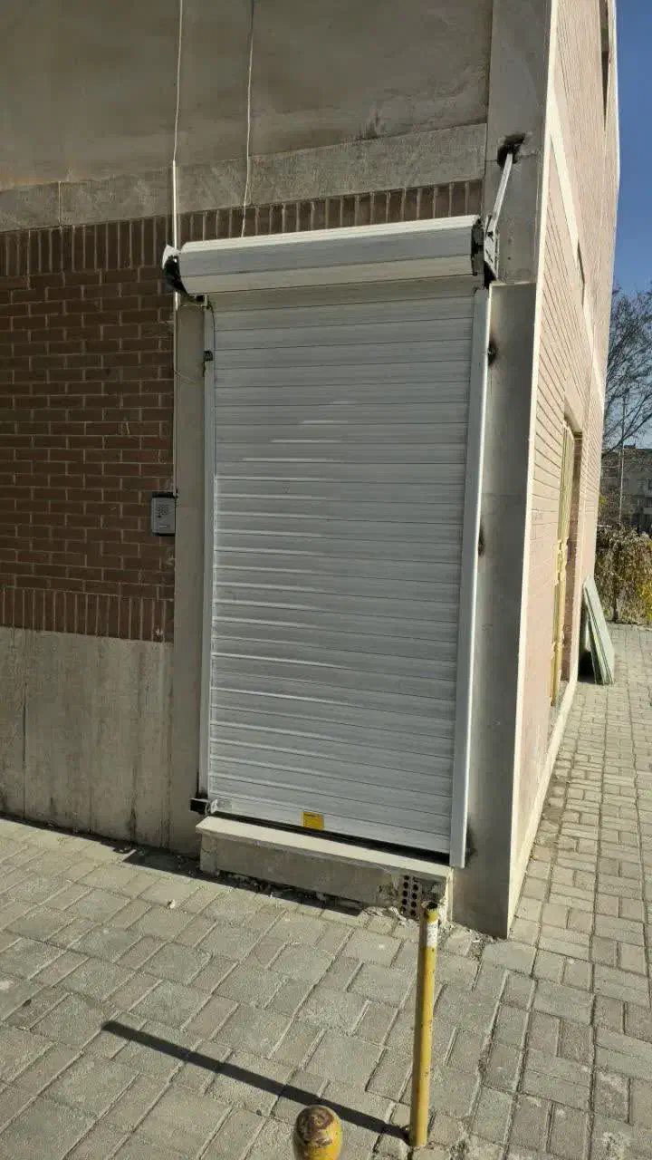 کرکره برقی|مصالح و تجهیزات ساختمان|گلبهار, شهر جدید گلبهار|دیوار