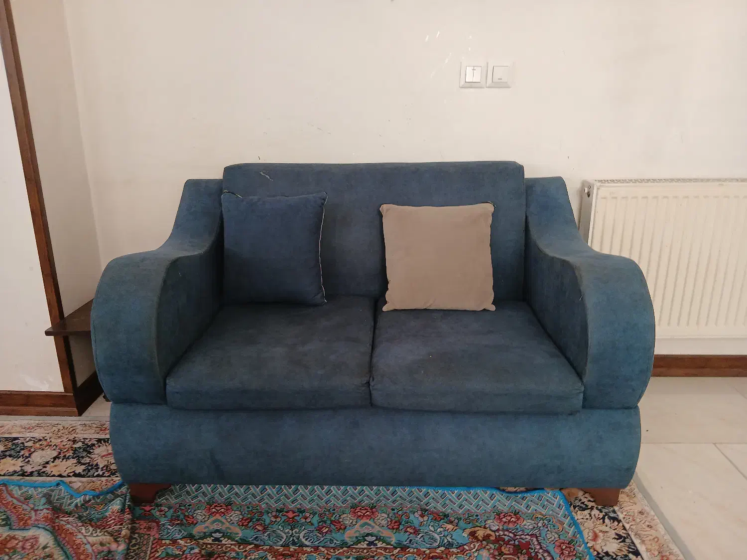 مبلمان|مبلمان خانگی و میز عسلی|شاهین‌شهر, ۹ دی|دیوار