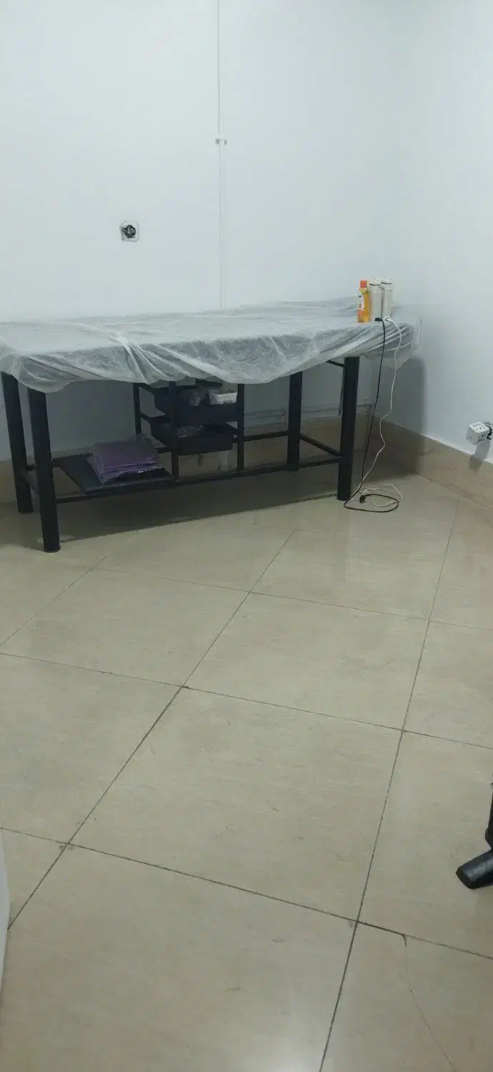 اجاره اتاق در سالن زیبایی|اجارهٔ دفتر کار، اتاق اداری، مطب|تهران, حشمتیه|دیوار