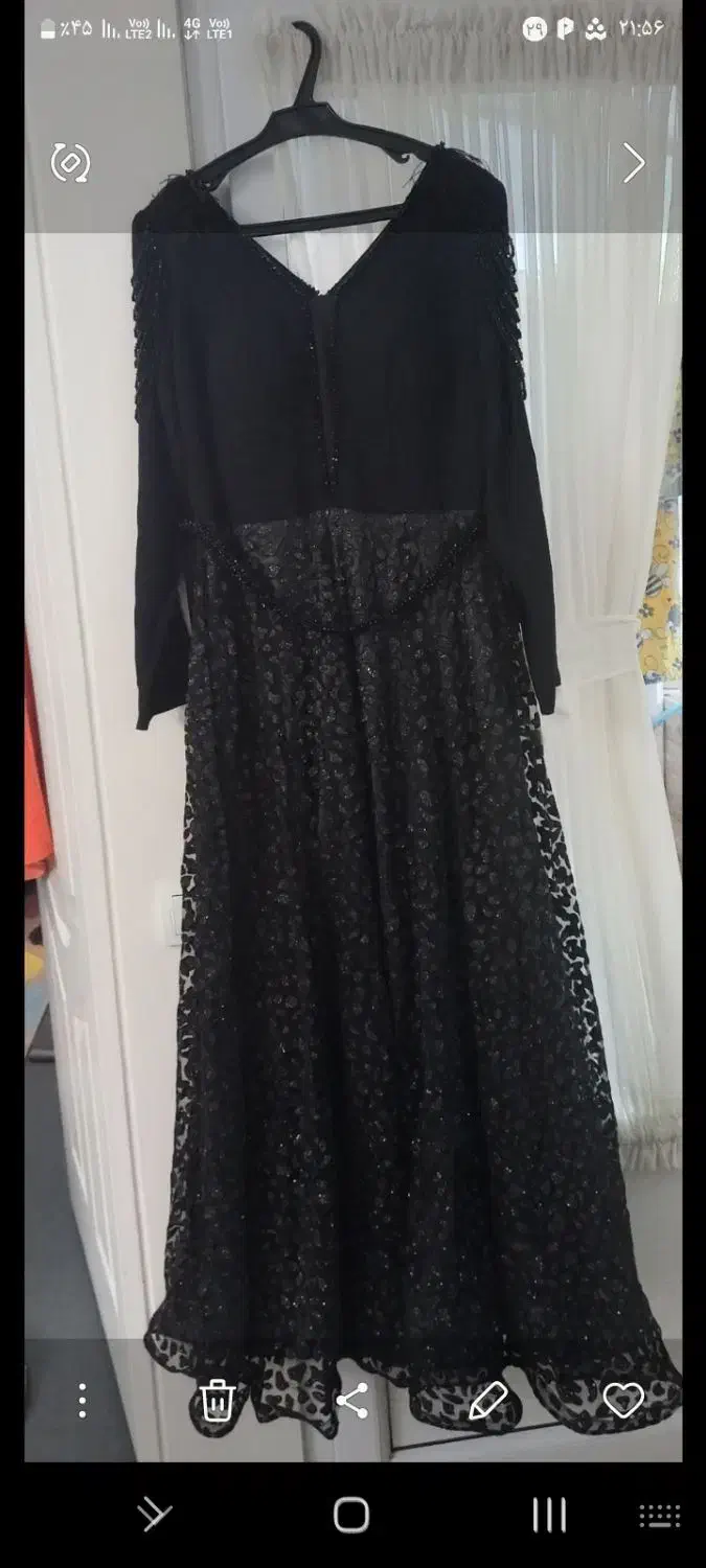 لباس مجلسی|لباس|قدس, شهرقدس|دیوار