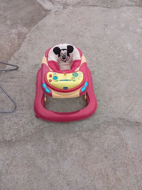 ست کامل|کالسکه و لوازم جانبی|رشت, لاکان|دیوار