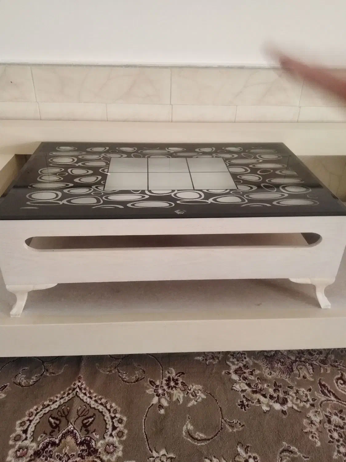 میز عسلی و صندلی|مبلمان خانگی و میز عسلی|زبرخان, |دیوار