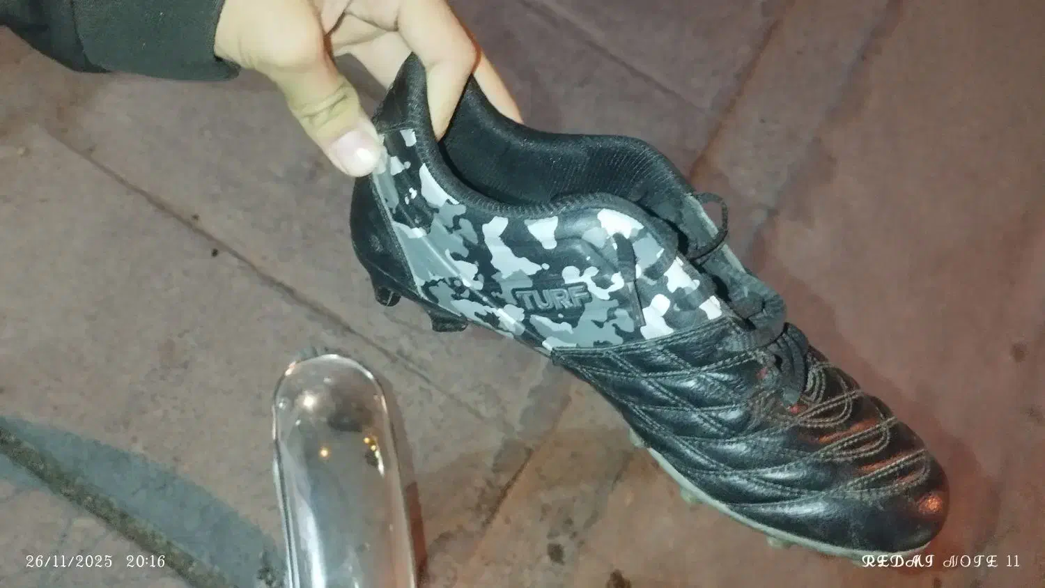 کفش فوتبال|کیف، کفش، کمربند|برازجان, |دیوار