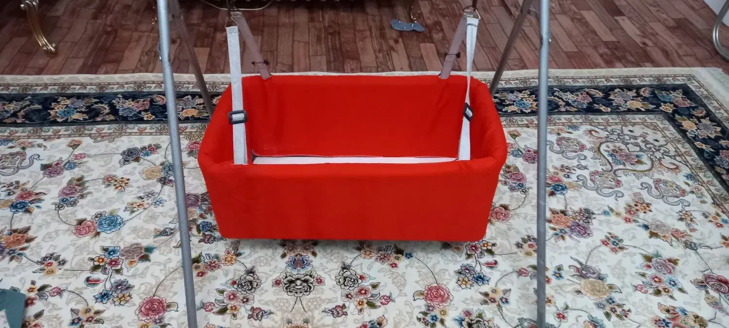 گهواره نوزاد|تخت و صندلی بچه|همدان, |دیوار