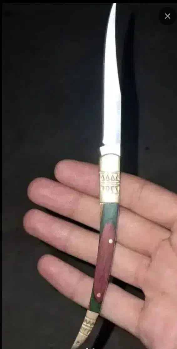 چاقوی کلکسیونی|کلکسیون اشیاء عتیقه|قوچان, |دیوار