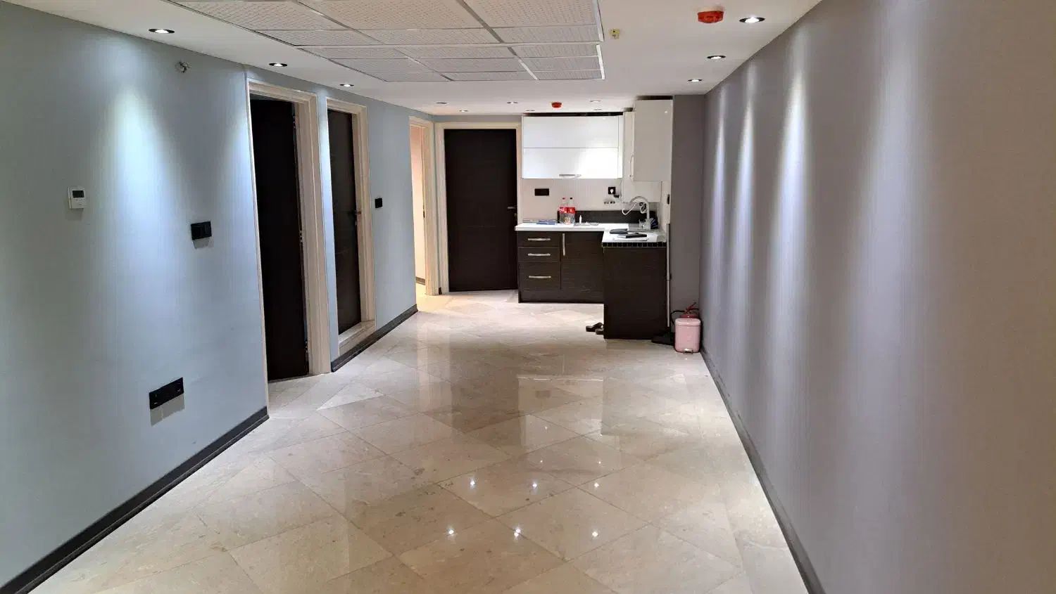 واحد اداری|اجارهٔ دفتر کار، اتاق اداری، مطب|قم, باغ شازده|دیوار