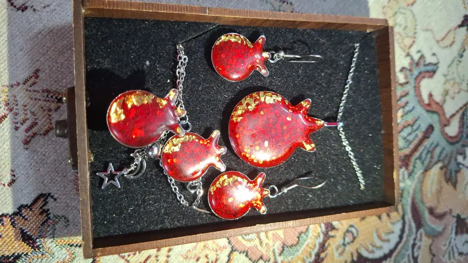 زیور آلات و اکسسوری رزینی|بدلیجات|مشهد, گاز|دیوار