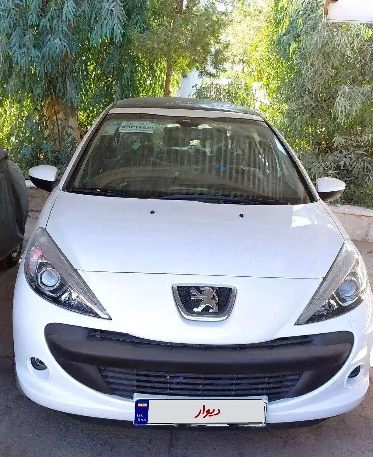 ۲۰۷ اتومات صفر پانوراما سقف شیشه ای ارتقا یافته۴۰۳|خودرو سواری و وانت|زاهدان, |دیوار