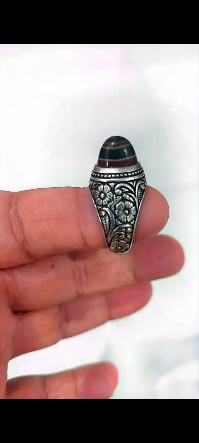 انگشتر های باباقوری|جواهرات|باغستان, |دیوار