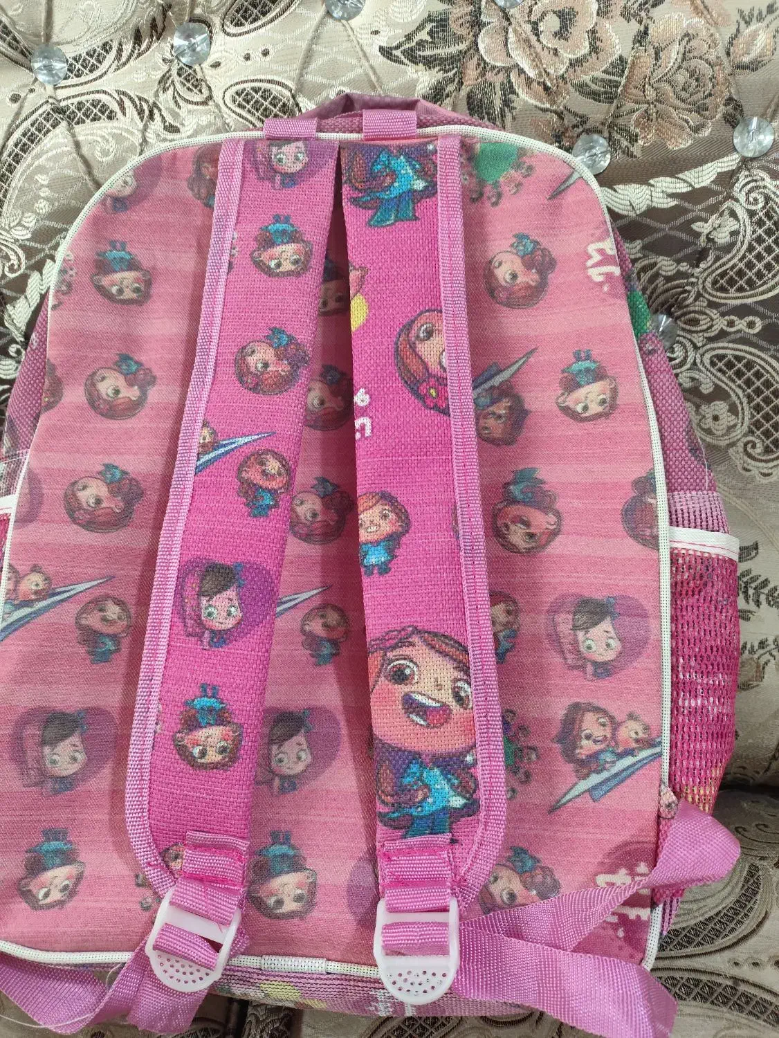 کیف مدرسه|لوازم التحریر|رشت, دباغیان|دیوار