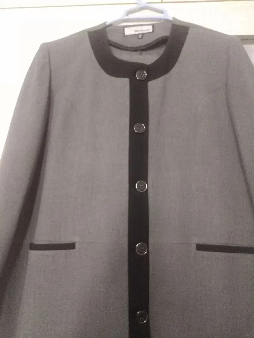 مانتو شلوار اداری سایز 52 و مانتو پشمی سایز 50|لباس|ارومیه, |دیوار