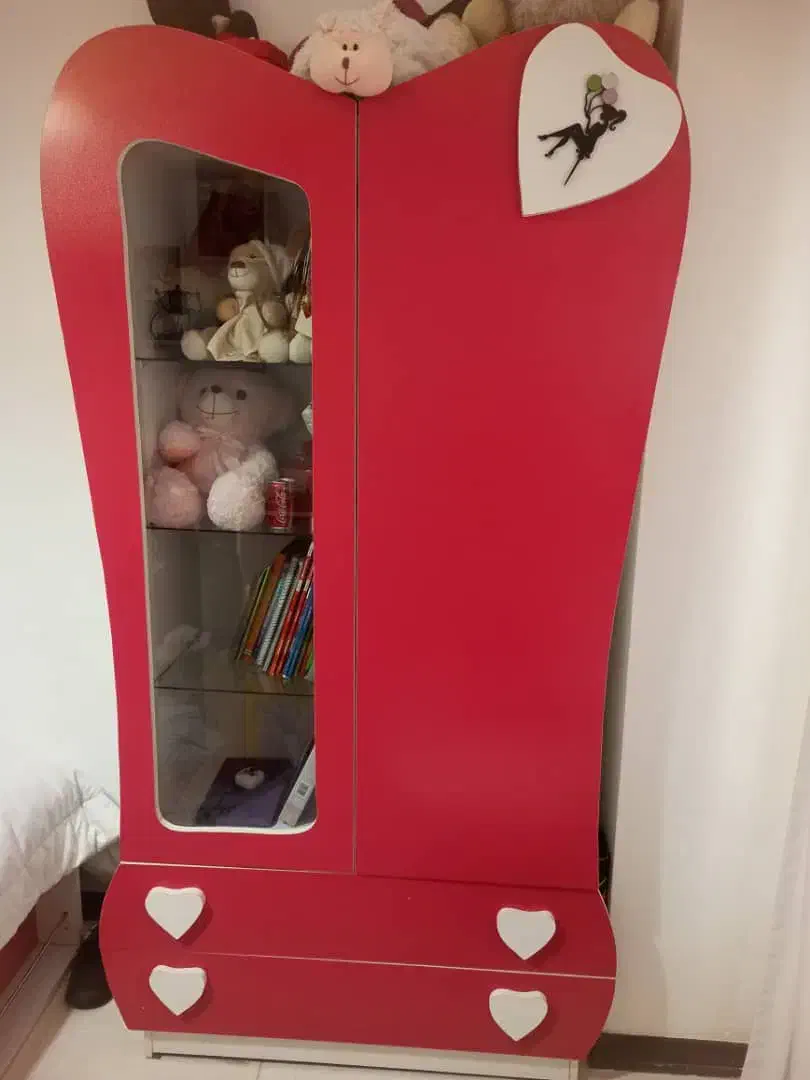 تخت میز تحریر و کمد|تخت و سرویس خواب|کرج, شاهینویلا|دیوار