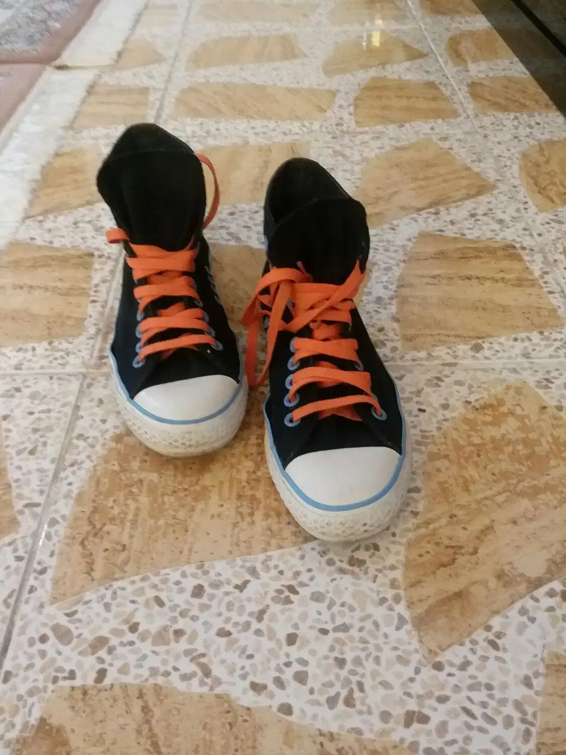 کتونی آلستار|کیف، کفش، کمربند|کوهدشت, |دیوار