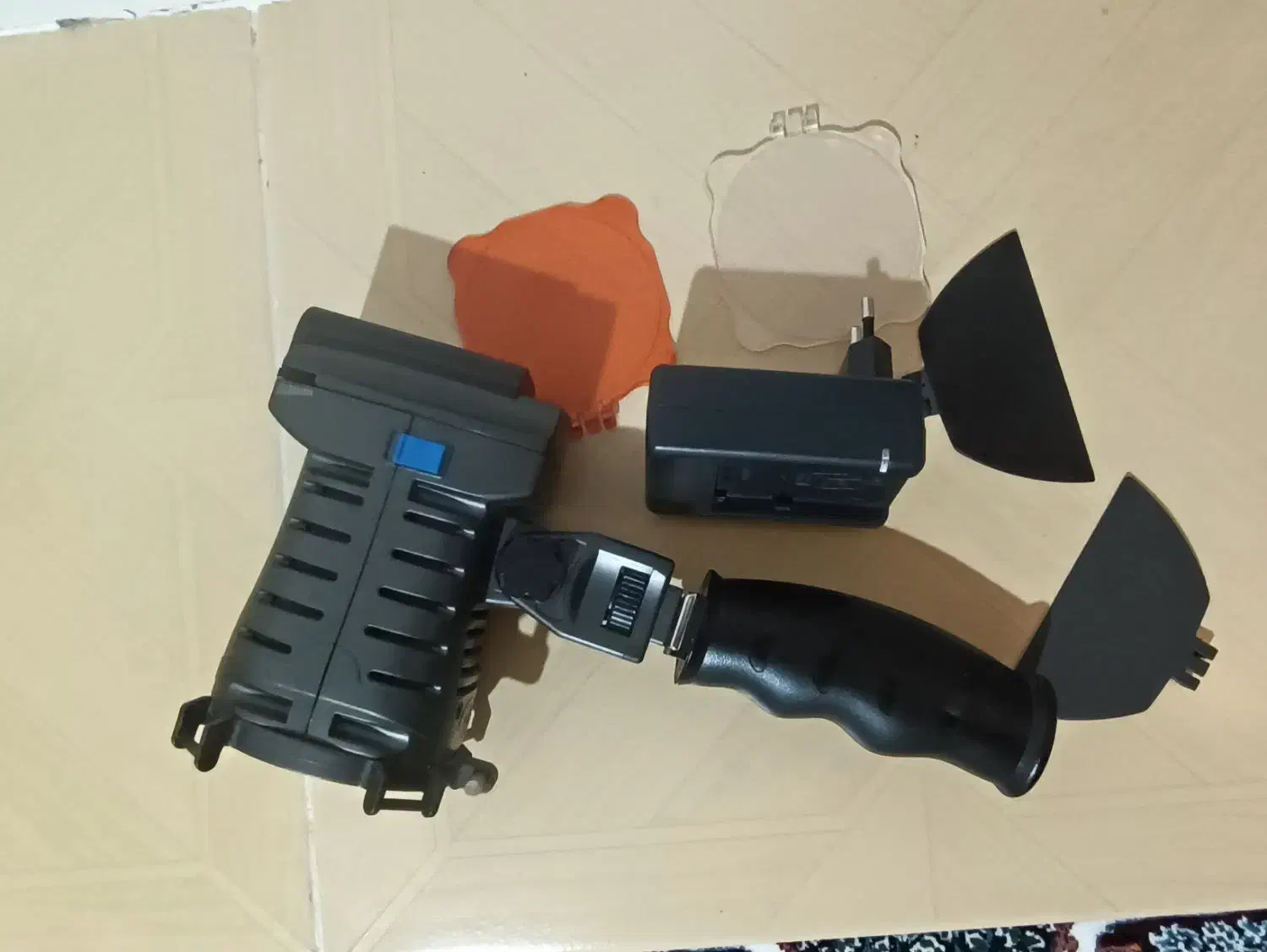 نور تصویربرداری و عکاسی|دوربین عکاسی و فیلم‌برداری|سنندج, |دیوار