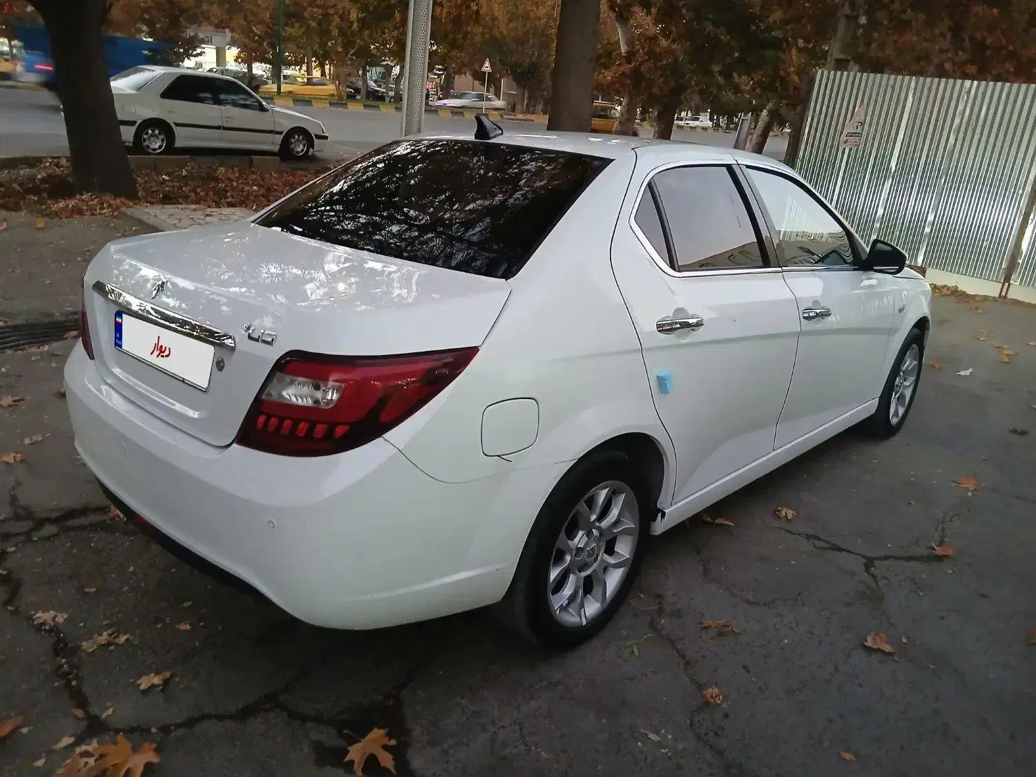 دنا پلاس توربو اتومات|خودرو سواری و وانت|ملایر, |دیوار