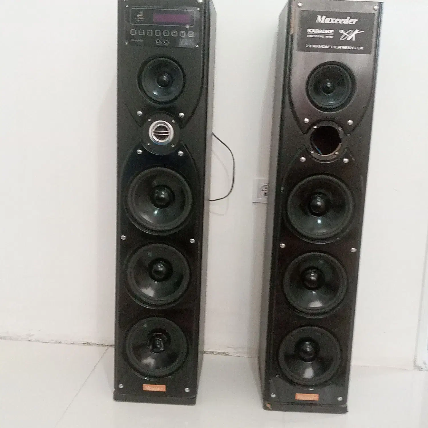 باند maxeeder|سیستم صوتی خانگی|رباط‌کریم, رباط‌کریم|دیوار