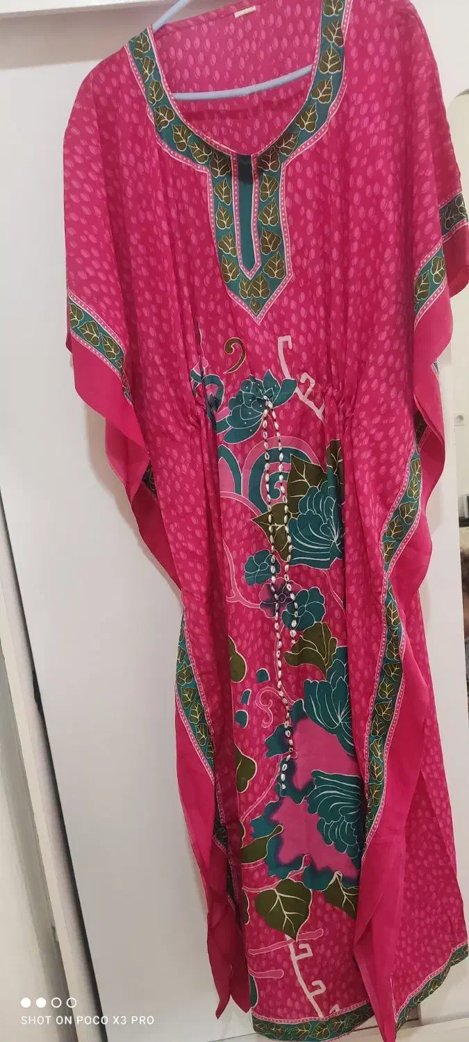 لباس بلند مناسب مسافرت و ساحل|لباس|مهاباد (آذربایجان غربی), |دیوار