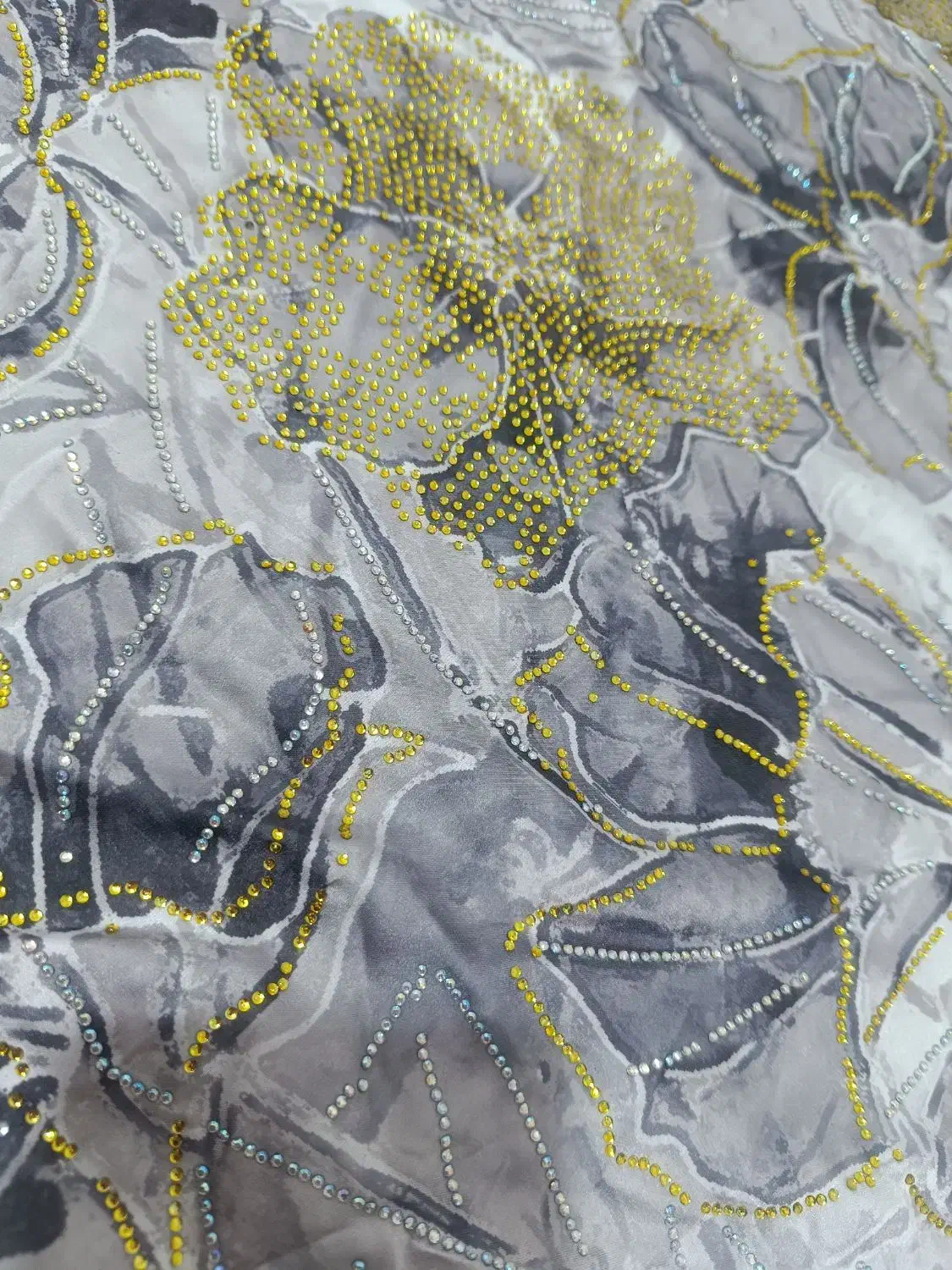 پارچه مجلسی|لباس|شوشتر, |دیوار