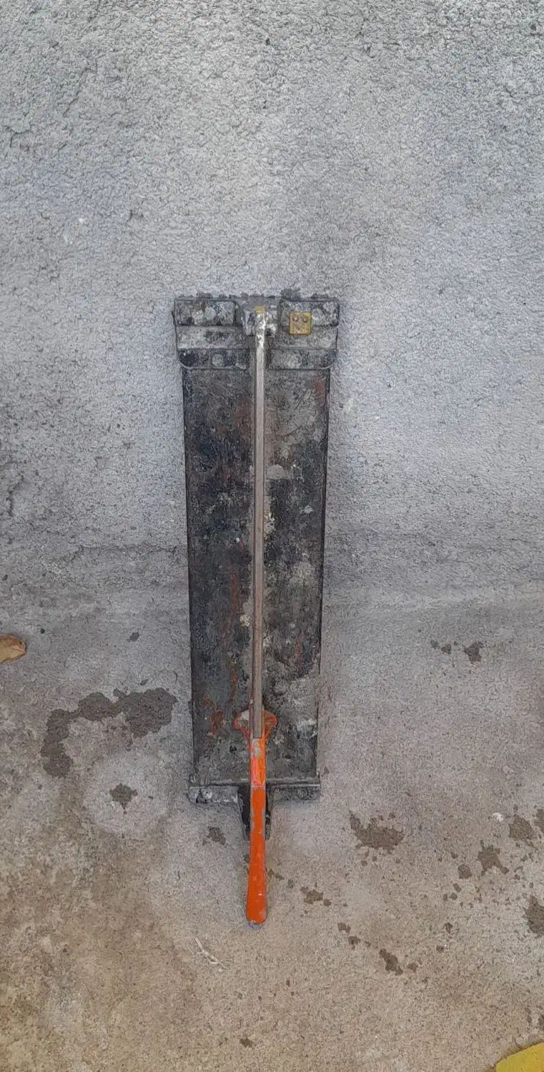 کاشی بر|ابزارآلات|مشهد, جانباز|دیوار