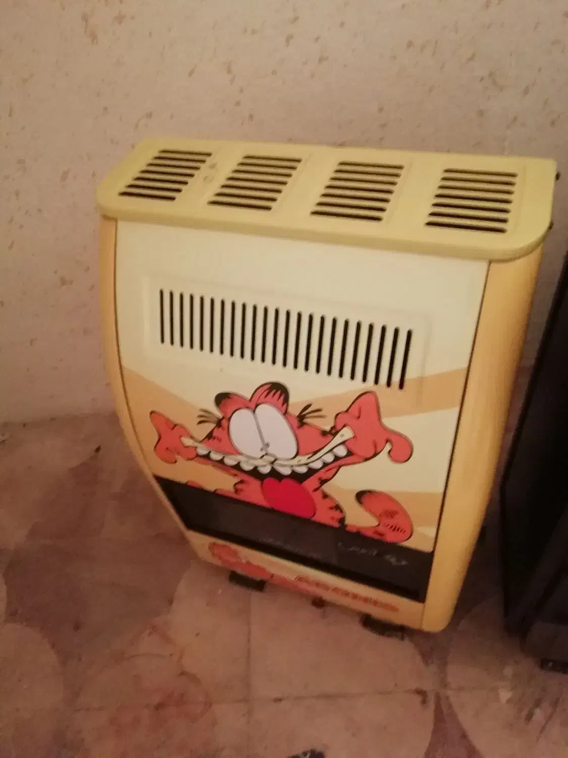 بخاری آدونیس|بخاری، هیتر، شومینه|شیراز, قدوسی شرقی|دیوار