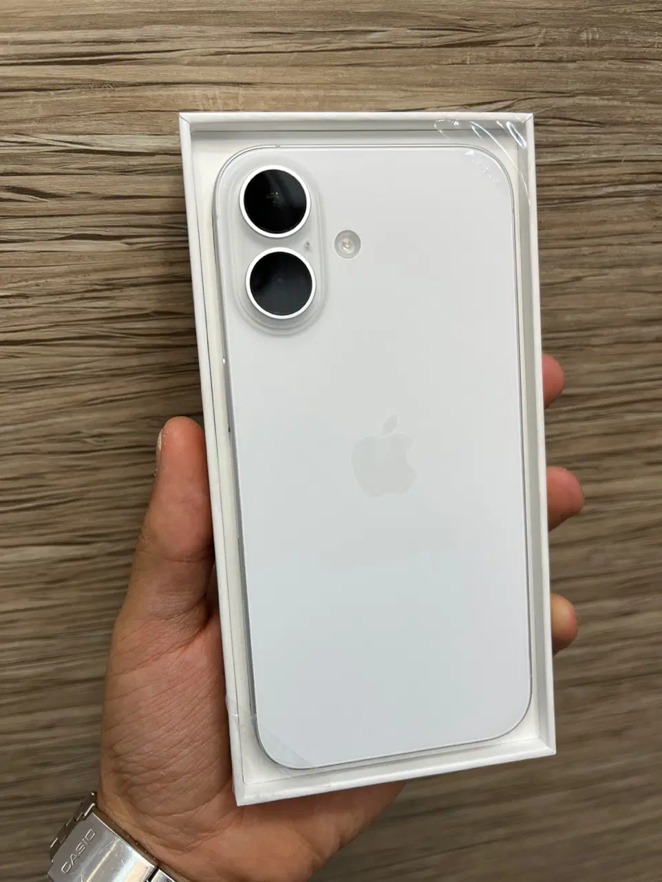 گوشیه iphone 16 128gb|موبایل|تهران, باشگاه نفت|دیوار
