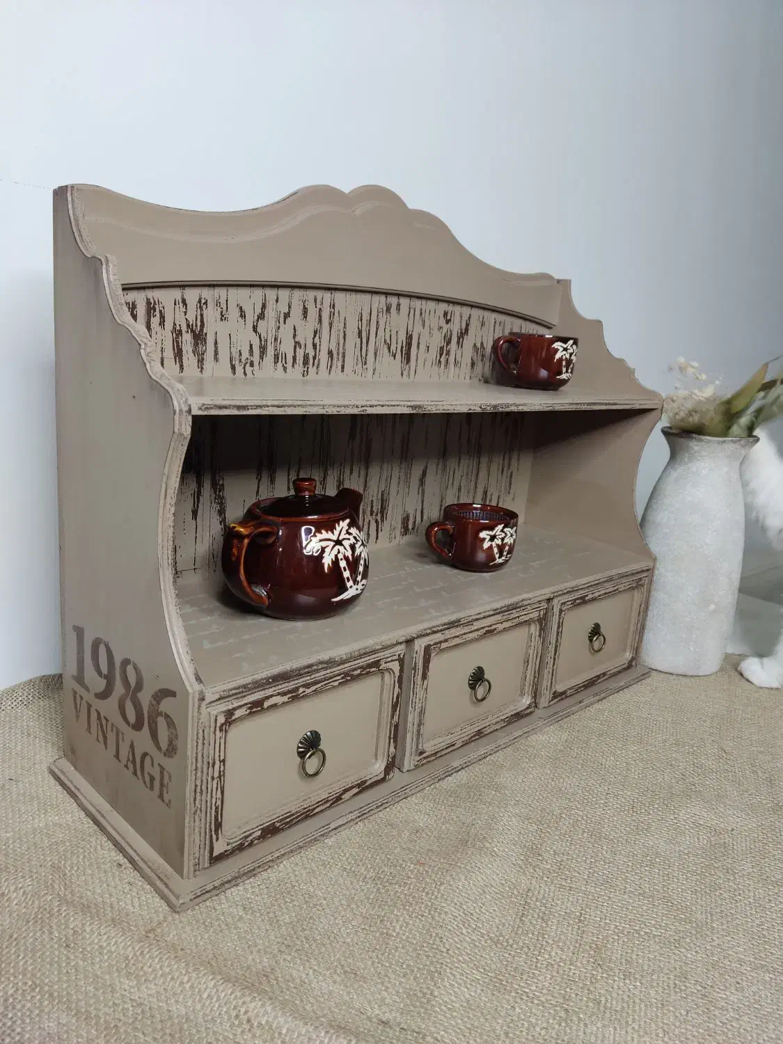 شلف رو میزی|کتابخانه، شلف، قفسه‌های دیواری|رشت, منظریه|دیوار