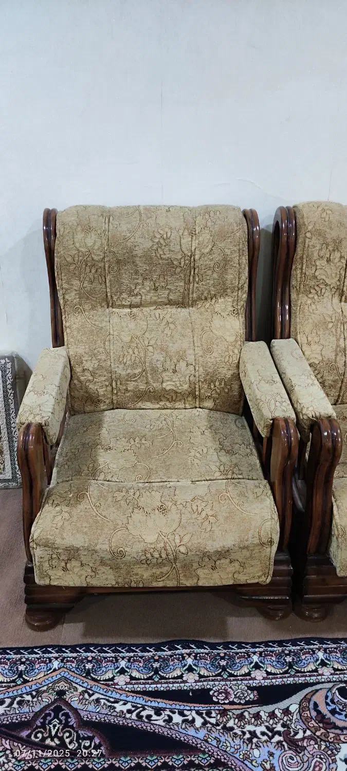 مبل چوب روس مدل آمریکایی ۷نفره|مبلمان خانگی و میز عسلی|بهبهان, |دیوار