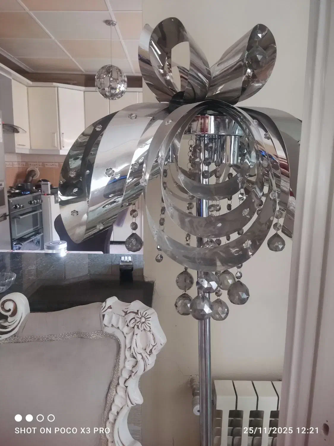 آباژور ایستاده|چراغ خواب و آباژور|همدان, |دیوار