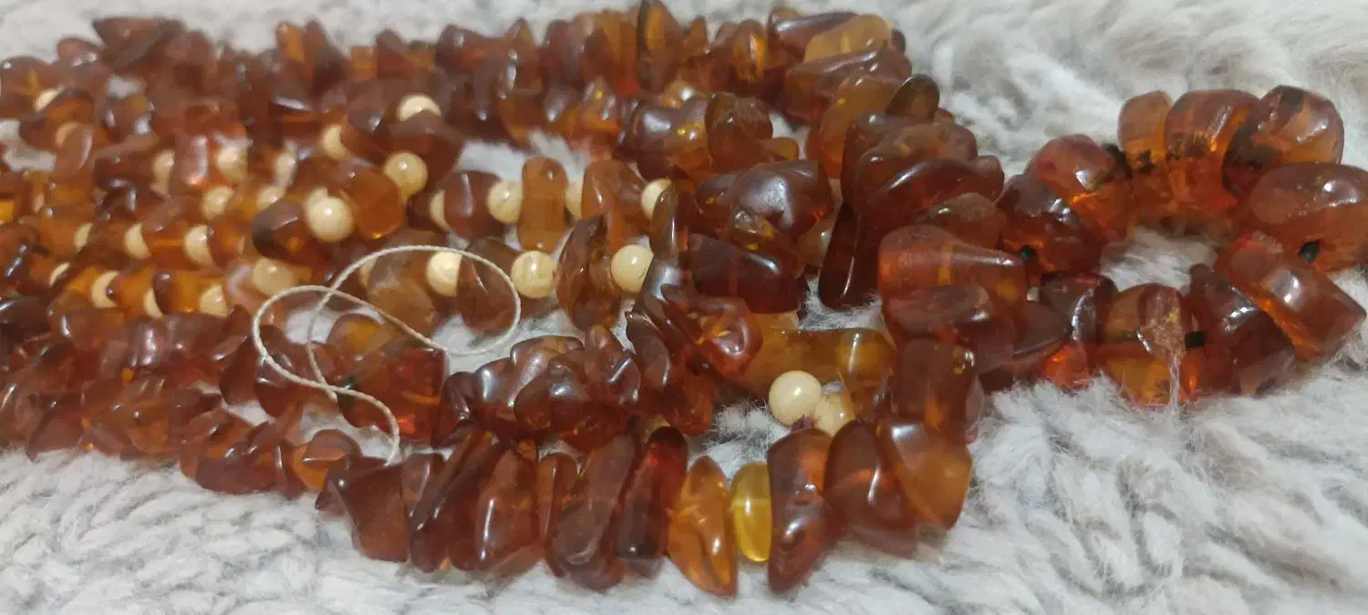 دو عدد گردنی کهربای بالتیک|جواهرات|تبریز, |دیوار