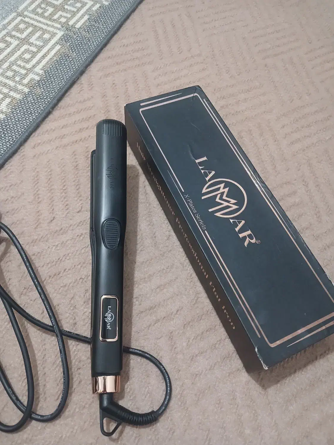 اتو مو|آرایشگاه و سالن‌های زیبایی|بجنورد, |دیوار