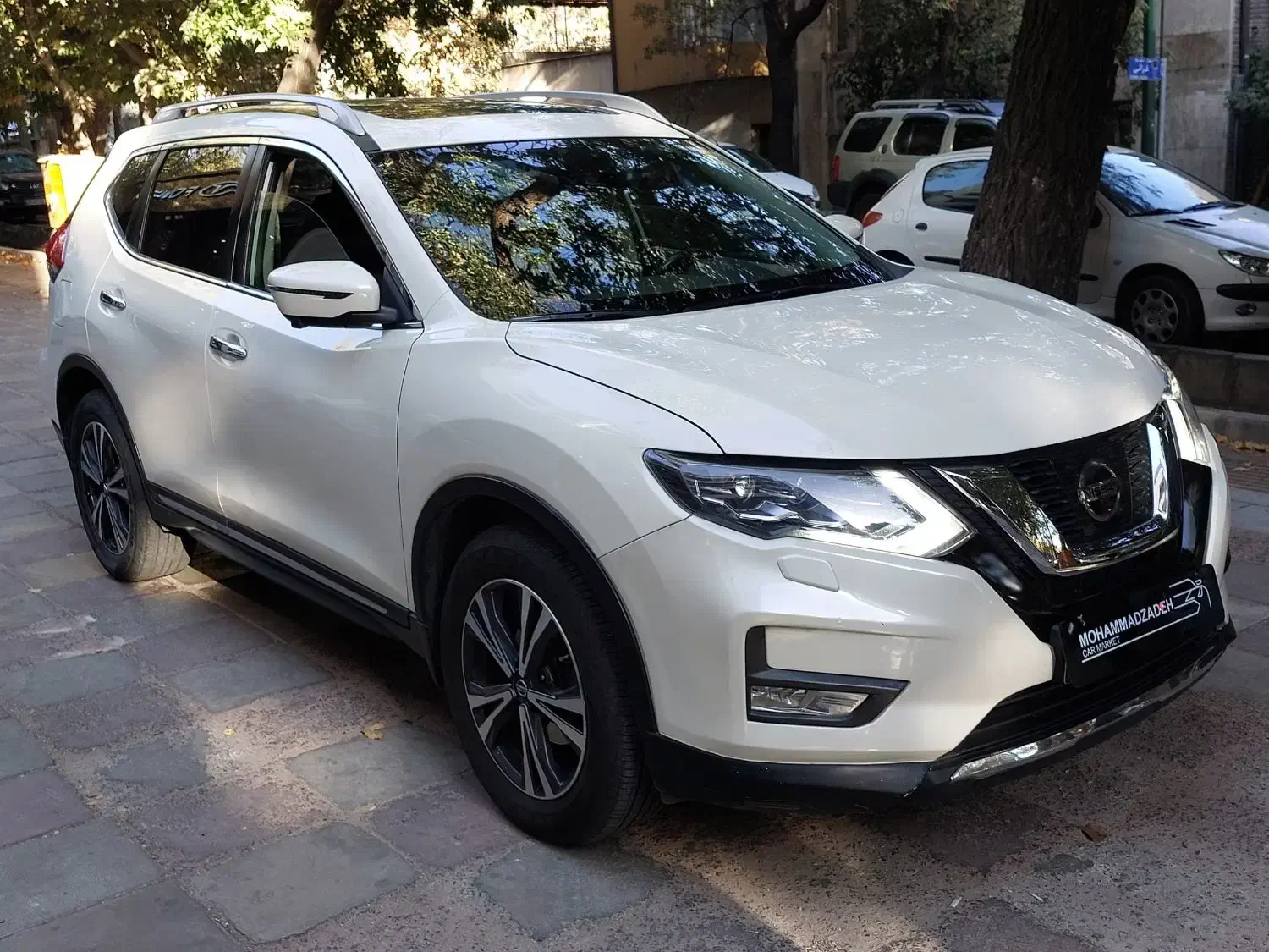 نیسان ایکس تریل ۲۰۱۸|خودرو سواری و وانت|تهران,  امام زاده قاسم (نیاوران)|دیوار