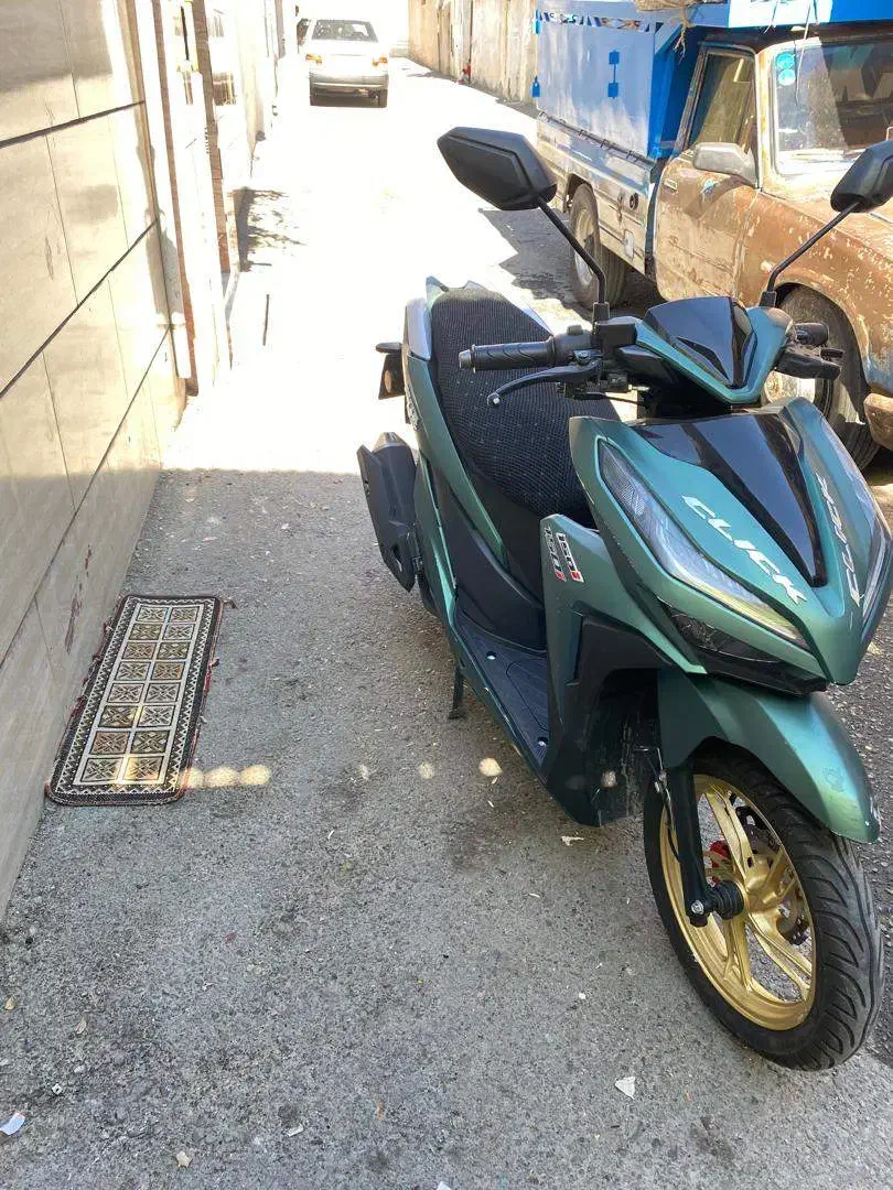 کلیک مدل 402|موتورسیکلت|کرج, کوی امامیه|دیوار