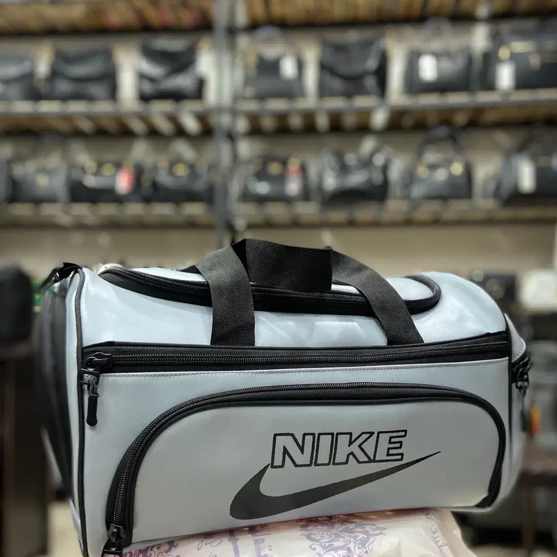 کیف باشگاه|کیف، کفش، کمربند|قوچان, |دیوار