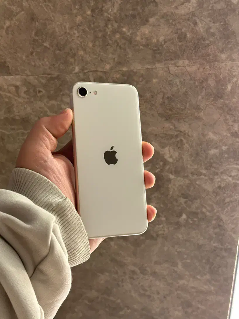 IphoneSE2022 خیلی تمیز|موبایل|تهران, شهرک غرب|دیوار