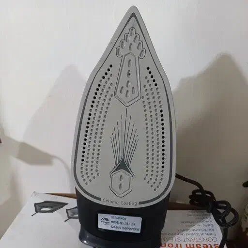 اتو بخار یونیک کف سرامیک و سیستم ضد چکه|اتو و لوازم اتو|رشت, کوی طالقانی|دیوار