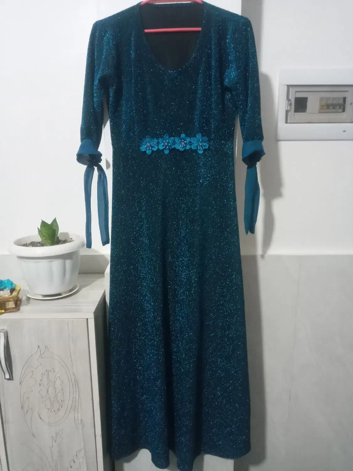 لباس و کفش|لباس|گرگان, |دیوار