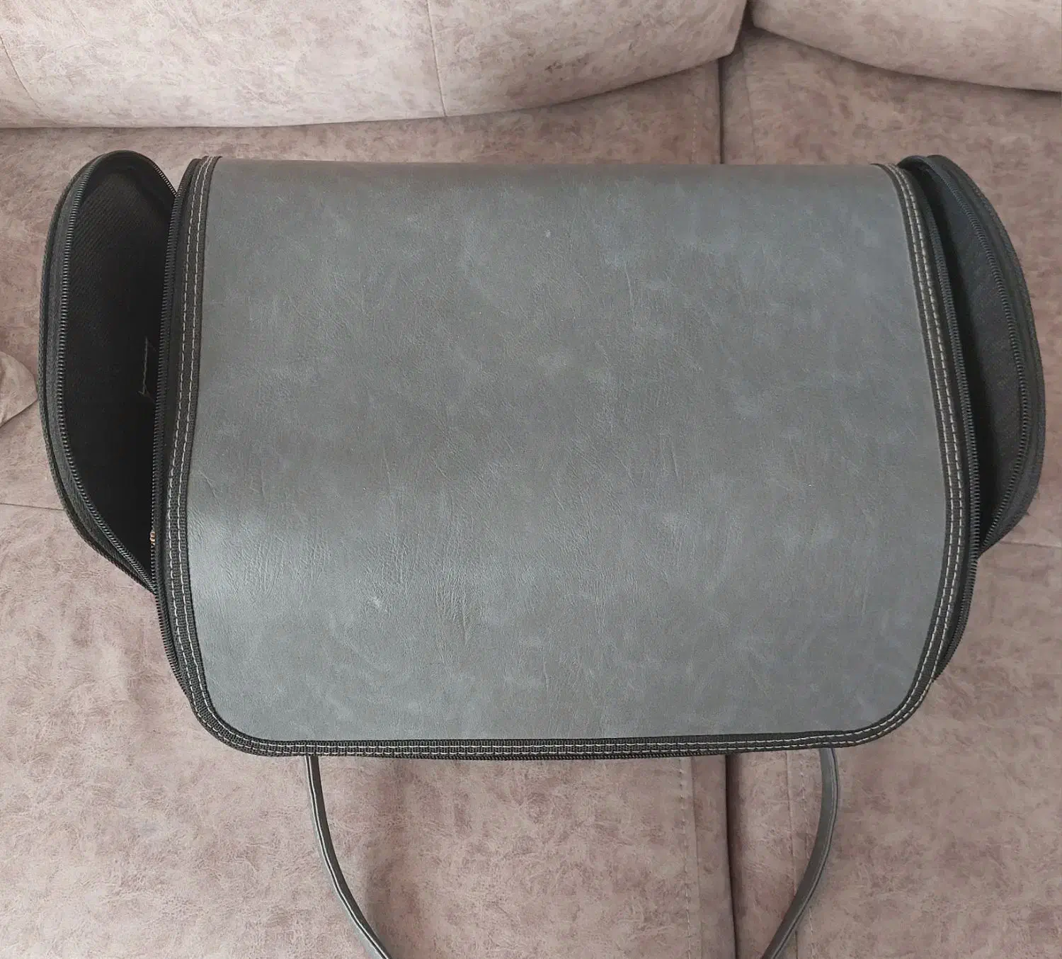 وسایل کاشت ناخن|آرایشگاه و سالن‌های زیبایی|ساوه, |دیوار