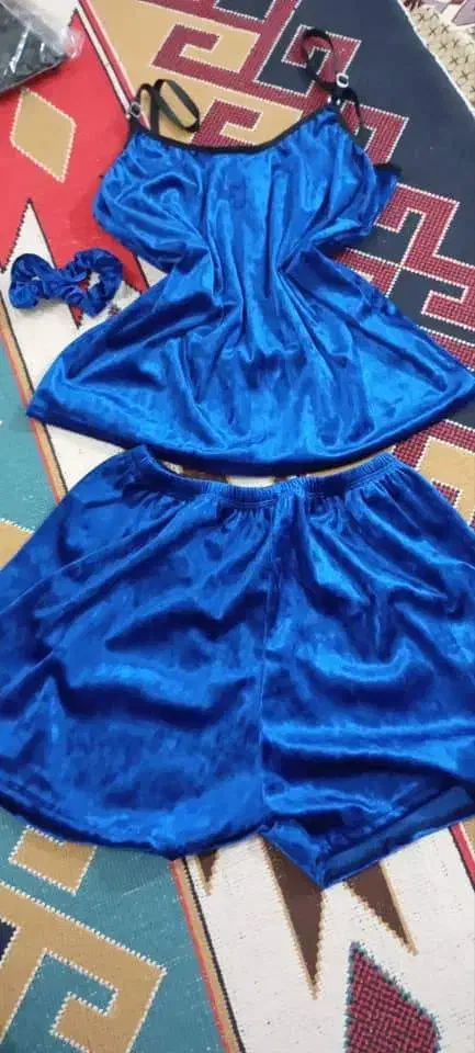 لباس خواب ۱۶۵|لباس|رباط‌کریم, نصیرشهر|دیوار