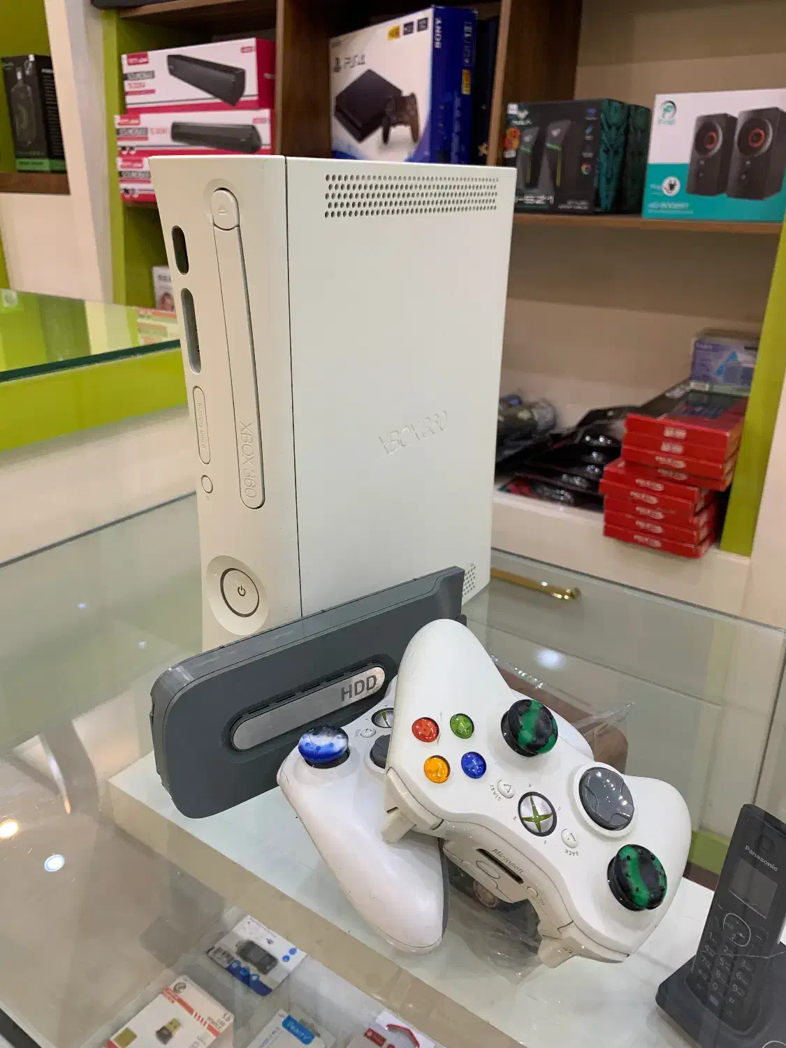 ایکس باکس خیلی تمیز دو دسته اصلی|کنسول، بازی ویدئویی و آنلاین|یزد, |دیوار