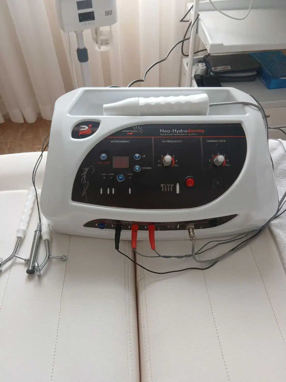 دستگاه گالوانیک لاین فیشال درحدنو وکم استفاده|آرایشی، بهداشتی، درمانی|فومن, |دیوار